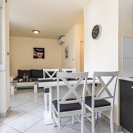 Domagoj D&D, Baska Apartment Bagian luar foto